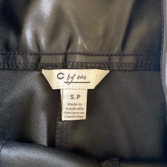 Leather leggings - Picture 2 of 3